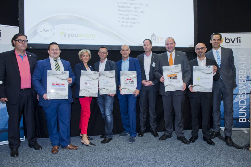 BVFI yourscore Auszeichnung Immobilien-Dienstleister-Award 2016 Deutsche Immobilienmesse DIM ef_8018