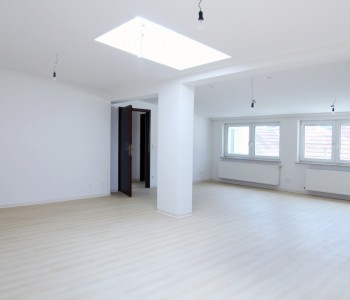 Penthouse_Wohnung_in_Wiesbaden-Biebrich_zu-mieten_Immoro_Immobilien_Wiesbaden_2015_Wohnung_Bild_Wohnzimmer Penthouse_Wohnung_in_Wiesbaden-Biebrich_zu-mieten_Immoro_Immobilien_Wiesbaden_2015_Wohnung_Bild_Wohnzimmer